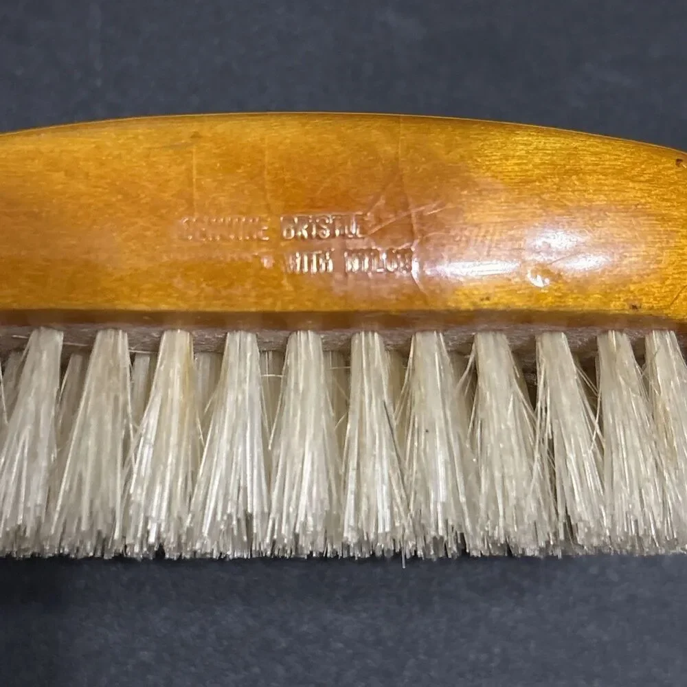 RARE VINTAGE SWANK WEST GERMANY  WOOD Lacquered? HANDLE BRUSH Nylon Bristle